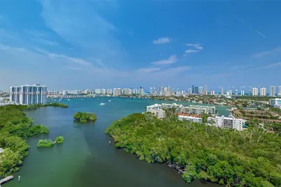 16385 Biscayne Blvd #2118, North Miami Beach, FL 33160 - Photo 7