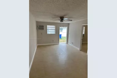 1541 NW 2nd St #B, Pompano Beach, FL 33069 - Photo 9