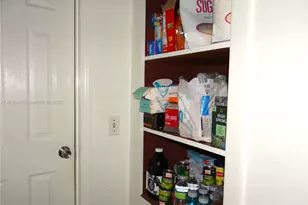2158 NW 100th St, Miami, FL 33147 - Photo 41