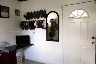 2158 NW 100th St, Miami, FL 33147 - Photo 47