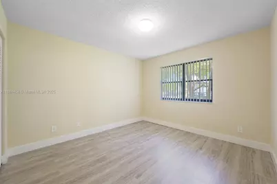 530 S Park Rd #18-11, Hollywood, FL 33021 - Photo 19
