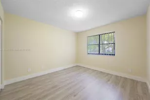 530 S Park Rd, Hollywood, FL 33021 - Photo 19