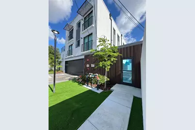 2782 NW 46th St #4, Miami, FL 33142 - Photo 1