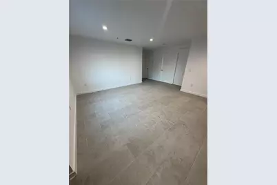 2782 NW 46th St #5, Miami, FL 33142 - Photo 11