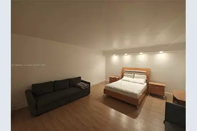 999 Brickell Bay Dr #303, Miami, FL 33131 - Photo 31