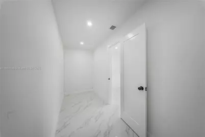 3021 SW 97th Ave, Miami, FL 33165 - Photo 21