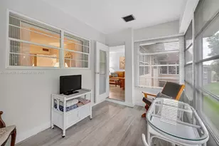 5001 NW 34th St, Lauderdale Lakes, FL 33319 - Photo 13