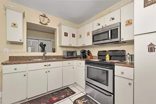 1220 NW 88th St, Miami, FL 33147 - Photo 11