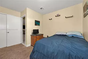 1220 NW 88th St, Miami, FL 33147 - Photo 15