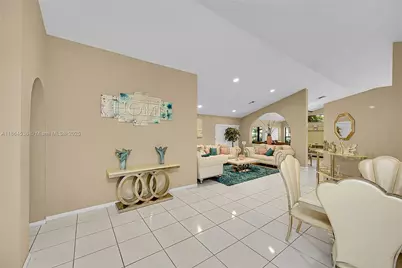 10261 S Lexington Lakes Blvd S, Boynton Beach, FL 33436 - Photo 5