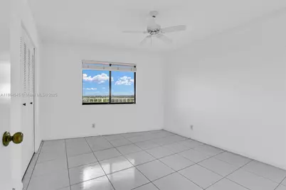 7360 S Oriole Blvd #806, Delray Beach, FL 33446 - Photo 15