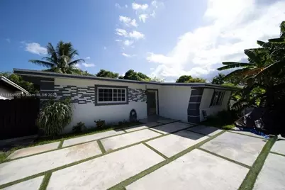 520 NE 175th St, North Miami Beach, FL 33162 - Photo 37