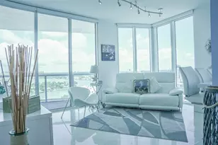 6515 Collins Ave, Miami Beach, FL 33141 - Photo 7