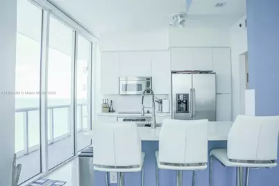 6515 Collins Ave #1709, Miami Beach, FL 33141 - Photo 9