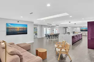 840 S Southlake Dr, Hollywood, FL 33019 - Photo 33