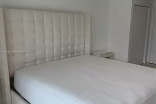 90 SW 3rd St, Miami, FL 33130 - Photo 13