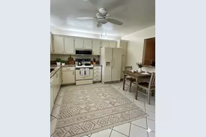 111 S Hollybrook Dr #107, Pembroke Pines, FL 33025 - Photo 5