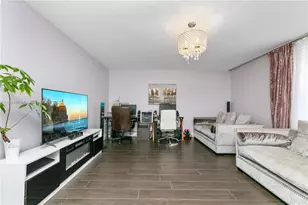 20291 NE 30th Ave, Aventura, FL 33180 - Photo 5