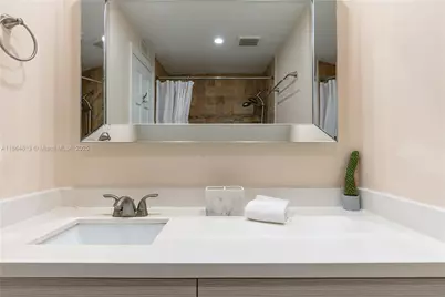 20291 NE 30th Ave #PH-10, Aventura, FL 33180 - Photo 15