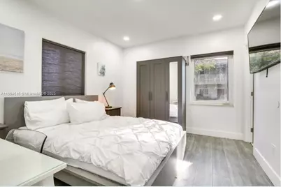 17001 NE 20th Ave #1, North Miami Beach, FL 33162 - Photo 11
