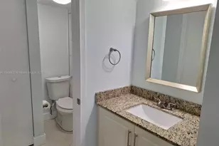 18810 NW 57th Ave, Hialeah, FL 33015 - Photo 9