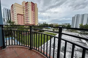 501 SW 1st St, Miami, FL 33130 - Photo 3