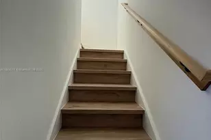 425 SW 1st St, Florida City, FL 33034 - Photo 23