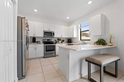 20380 NW 5th Ct, Miami Gardens, FL 33169 - Photo 17