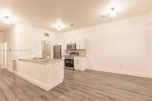 445 NW 77th St, Miami, FL 33150 - Photo 5