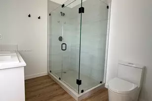 409 SW 1st St, Florida City, FL 33034 - Photo 15