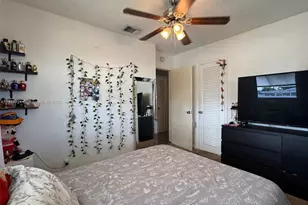 2701 NW 52nd Ct, Tamarac, FL 33309 - Photo 27