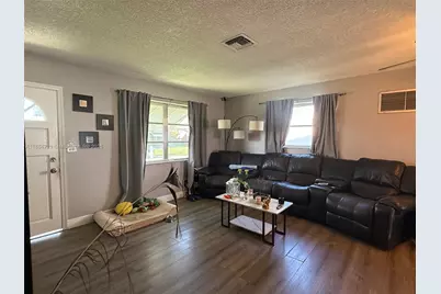 2701 NW 52nd Ct, Tamarac, FL 33309 - Photo 7