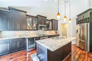 10202 Caracas St, Cooper City, FL 33026 - Photo 7