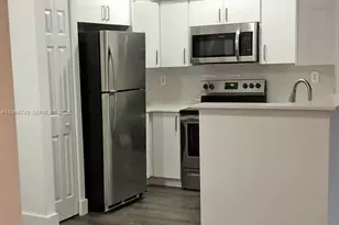 101 SW 117th Ave, Pembroke Pines, FL 33025 - Photo 5