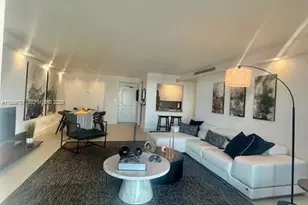 100 Bayview Dr, Sunny Isles Beach, FL 33160 - Photo 11