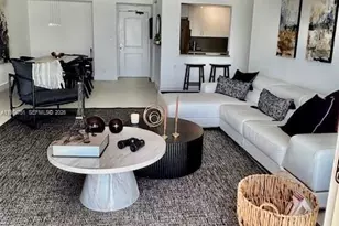 100 Bayview Dr, Sunny Isles Beach, FL 33160 - Photo 7