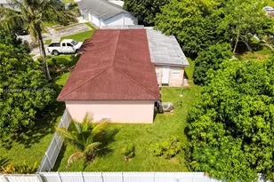 15825 SW 305th Terrace, Homestead, FL 33033 - Photo 3
