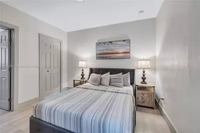 1390 NE 150th St, Miami, FL 33161 - Photo 11