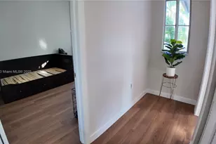 2558 NE 41st Ave, Homestead, FL 33033 - Photo 15