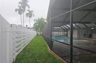 14763 SW 152nd Pl, Miami, FL 33196 - Photo 23