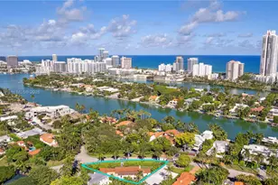 6350 Pine Tree Dr, Miami Beach, FL 33141 - Photo 27