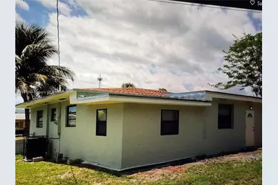 121 NW 188th St, Miami Gardens, FL 33169 - Photo 3