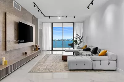 700 NE 24th St #3206, Miami, FL 33137 - Photo 7