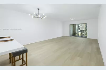 12500 SW 6th St #307N, Pembroke Pines, FL 33027 - Photo 9