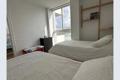 3200 Collins Ave #7-4, Miami Beach, FL 33140 - Photo 13