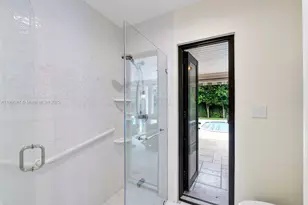 11044 SW 77th Ct Cir, Pinecrest, FL 33156 - Photo 17