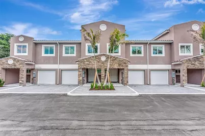 1563 NW 94th Way #09, Coral Springs, FL 33071 - Photo 5