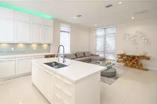 8263 NW 47th Terrace, Doral, FL 33166 - Photo 19