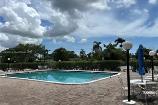 6505 Winfield Blvd, Margate, FL 33063 - Photo 15