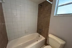 6505 Winfield Blvd, Margate, FL 33063 - Photo 11